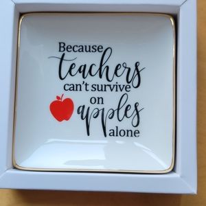 Small ring dish for teachers
